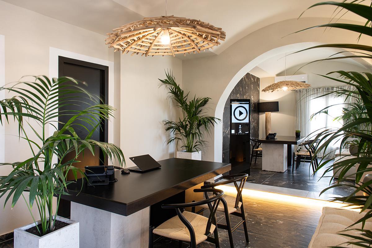 The Noverian Bios Santorini Boutique Hotel Фіра Екстер'єр фото