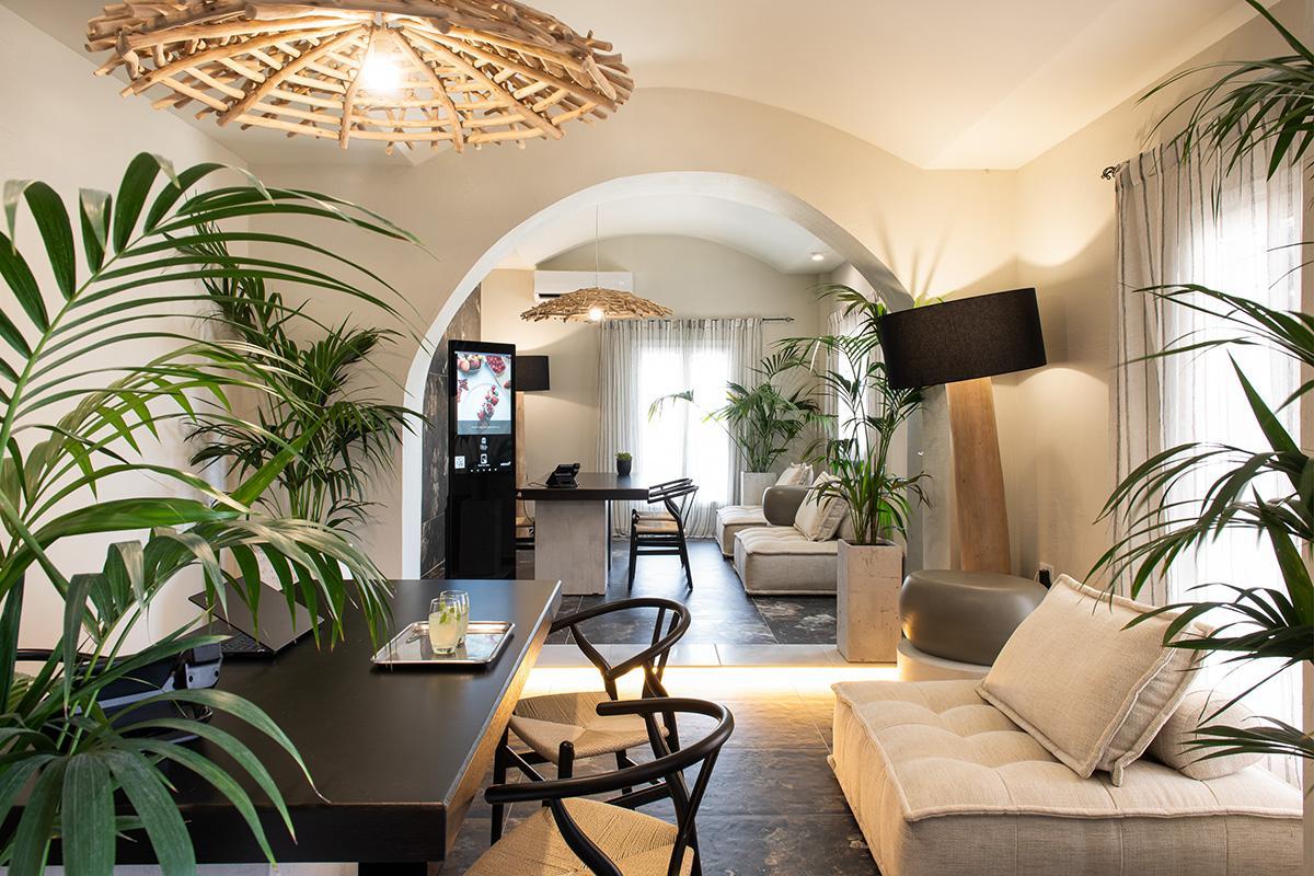 The Noverian Bios Santorini Boutique Hotel Фіра Екстер'єр фото
