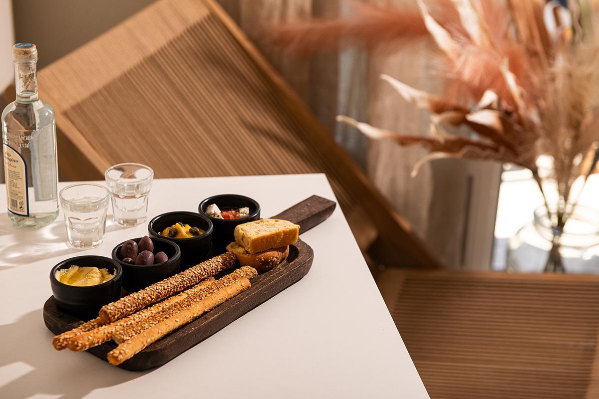 The Noverian Bios Santorini Boutique Hotel Фіра Екстер'єр фото