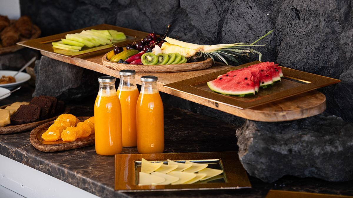 The Noverian Bios Santorini Boutique Hotel Фіра Екстер'єр фото