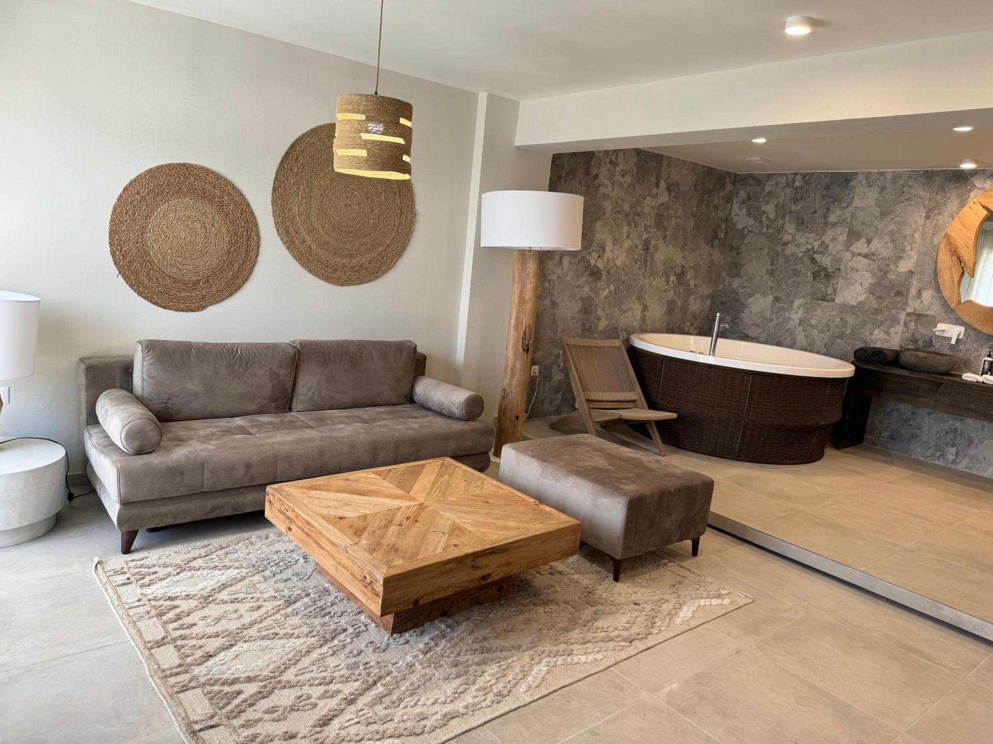 The Noverian Bios Santorini Boutique Hotel Фіра Номер фото