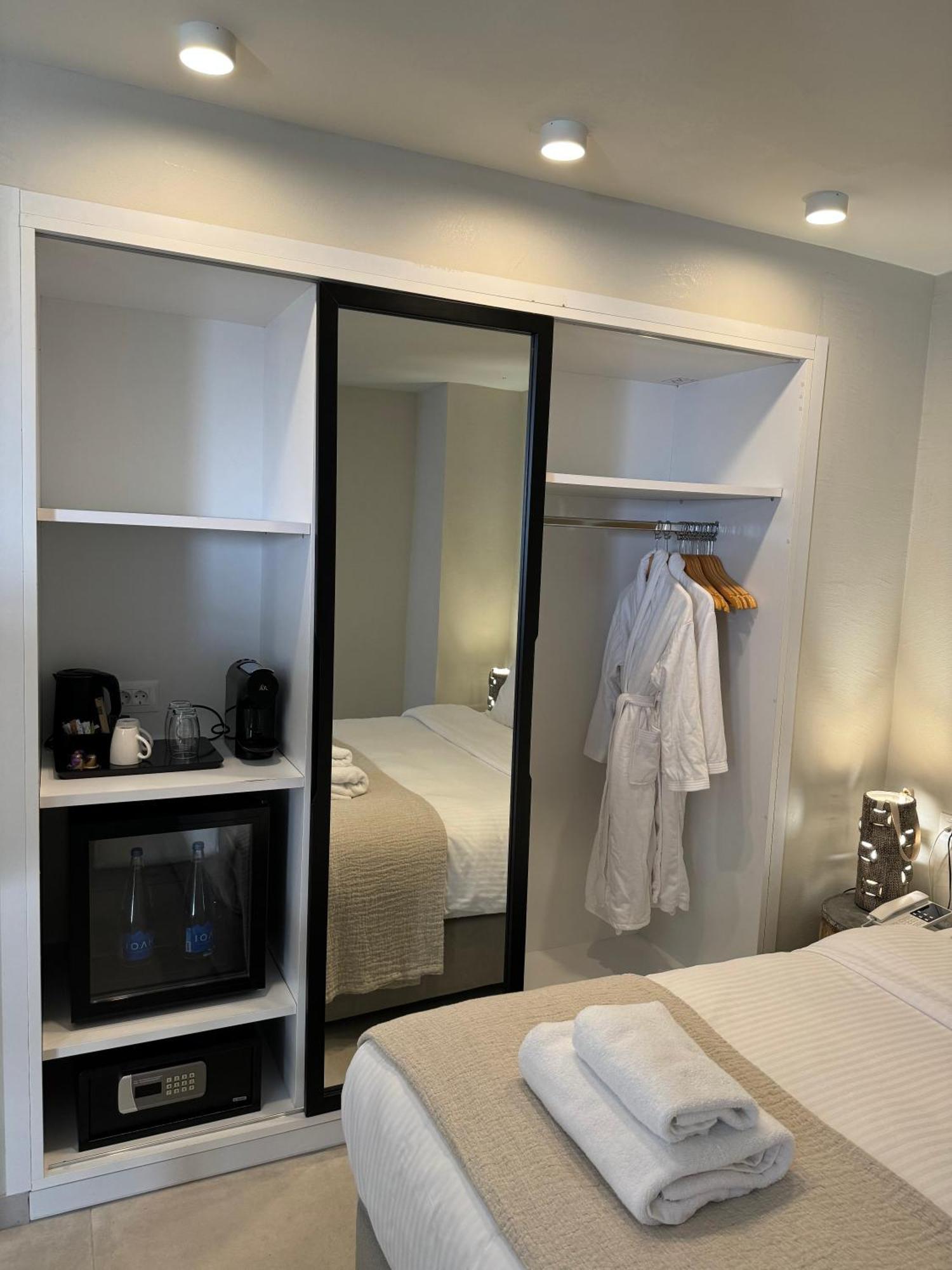 The Noverian Bios Santorini Boutique Hotel Фіра Номер фото